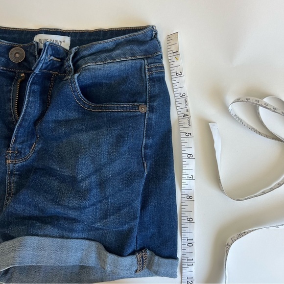 Blue Savvy Girls Denim ShortsSize 3/26No flaws
Gently worn - Picture 6 of 7